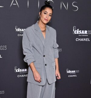 Leïla Bekhti Instagram - I woke up like this enfin avec @harold_james @annebochon et @leilaboumedjane 🤭