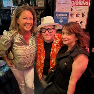 Lea DeLaria Instagram - Best birthday with the best people at my favorite watering hole @cubbyholebar 🎉