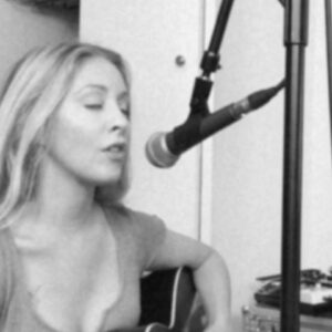 Leah Jenner Instagram - For today’s 10 minute procrastination session..I give you Crying by Mr. Orbison. Ok, Im going back to work now. #leahjames