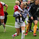 Leah Williamson Instagram - Thank you Emirates Stadium❤️🤍 This season you have changed the game for women’s football. Setting new standards, breaking records and being an unbelievable 12th man of support for us at this incredible stadium. If you had told me that I would walk out to this atmosphere and numbers in the crowd during my career, EVERY SINGLE GAME, I would not have believed you!! Until next season N7…🤩 See you at Borehamwood, last push x
