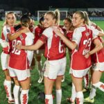 Leah Williamson Instagram – 😁🔴⚪️