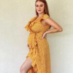 Leanna Decker Instagram - Hump day, who? It’s Bump day babyyy 💛 I’ve been feeling good lately, other than the expected swollen feet, and everyday prego aches & pains. I'm at the point where doing everyday things like picking up something off the ground has become challenging, and I will say that’s a bit discouraging lol. I’ve been feeling his movements so much recently, and it’s the most surreal feeling I’ve ever had in my life. I’ve only dreamt of this type of happiness before. Baby boy, momma loves you so much already ✨😊 #bumpdate #23weekspregnant #pregnancy #pregnancyjourney #boymom #maternityfashion