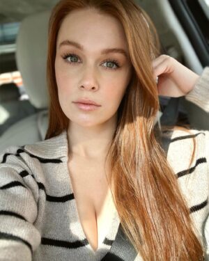 Leanna Decker Instagram - Hi, hello. How's your heart today? ✨❤️