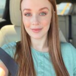 Leanna Decker Instagram - Hey hey, wishing you a happy Monday ✨❤️ #buckleupbuttercup