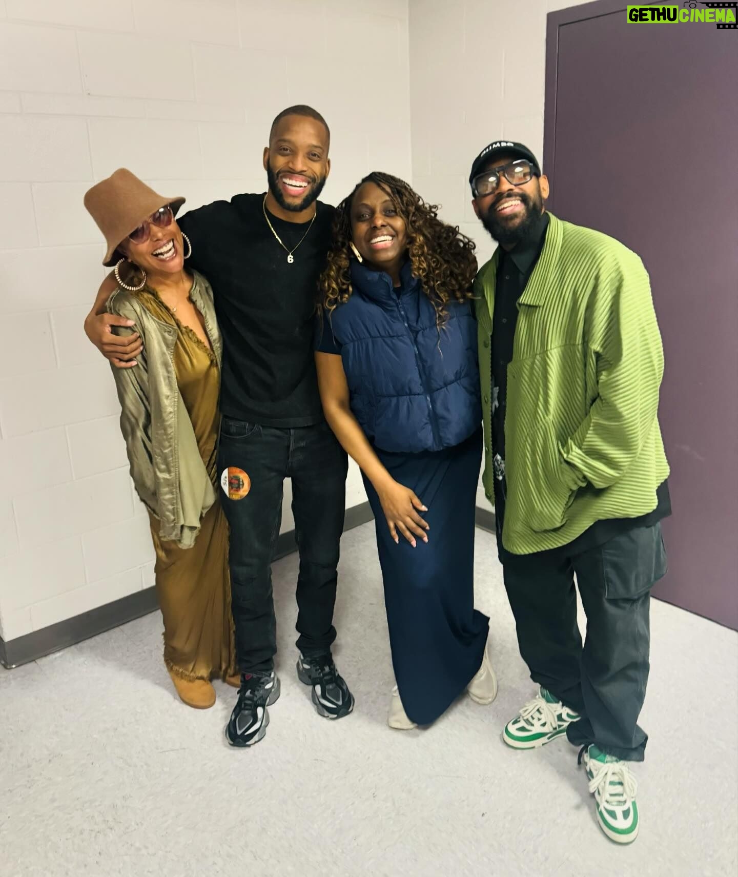 Ledisi - 3.4K Likes - I love you New Orleans ! Thank you for a beautiful night! ⚜️❤️
Y’all my people called all day and showed up. This is only a few of them pictured. I love you @mslynnwhitfield @tromboneshorty @pjmorton @kortnimorton @absolutelyshay @itsjordanjoseph @quianalynell @ashl3y_al3xis and thanks @irmathomasnola for the beautiful phone call singing to me. I love you lady! @reidwick and Shannon everyone at @grammyu @wearecarver and @shortyfoundation for a great hang at soundcheck! Thank you everyone for coming out tonight ! ✨🙏🏾
Houston TX see ya tomorrow! ✨
📷 @kortnimorton