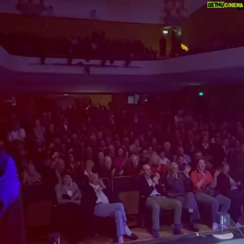 Ledisi Instagram - 4 Ovations. Thank You Klagenfurt you were beautiful. @apriljazzfestival what a wonderful start. ❤️ #ledisi #goodlife #europeantour #klagenfurt