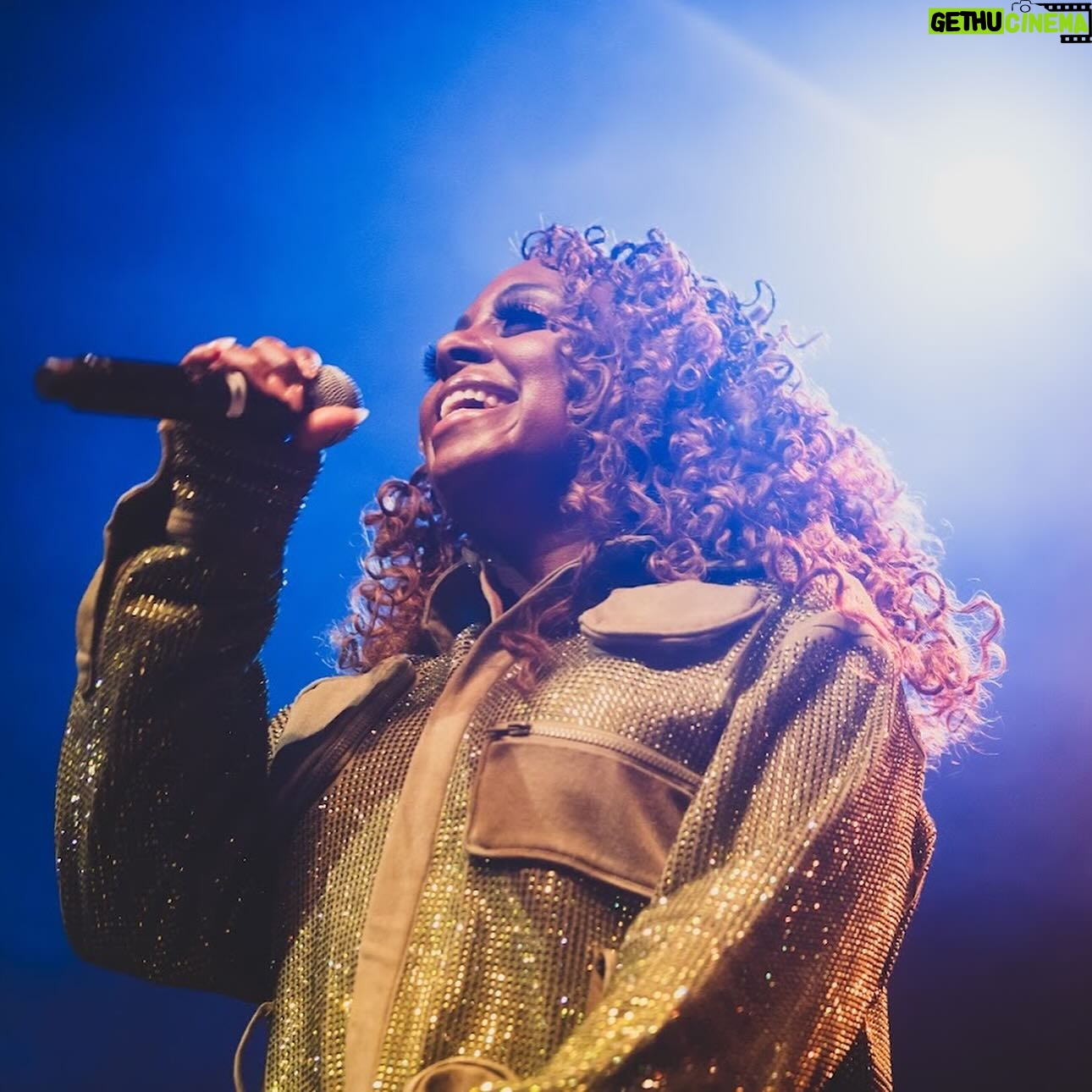 Ledisi Instagram - Stay here tonight π€ Celebrating the Good Life with @ledisi here in London. The spotlight firmly on R&B royalty as we recap her incredible sold out performance earlier this month. May 5th in the capital. Capture by @winstainforth π· #Electric #Recap #Ledisi #GoodLife #Family