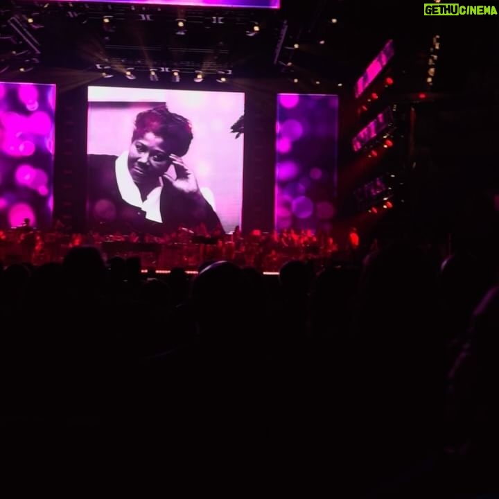 Ledisi - 3.6K Likes - Wow…. I cried watching the graduates and students honor us tonight at @berkleecollege Commencement Concert! @santarosalive @qtiptheabstract @ledisi It was an honor to share a moment on stage. This cold is tryna take me down!😂 I can’t believe this night! #honorarydoctorate I can’t believe this month…what a year! Graduation in the morning. More tears. But God.
Thanks @kingtroi for making me feel regal. I love you little brother.
📷 @rontyoung