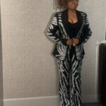 Ledisi Instagram - Wow…. I cried watching the graduates and students honor us tonight at @berkleecollege Commencement Concert! @santarosalive @qtiptheabstract @ledisi It was an honor to share a moment on stage. This cold is tryna take me down!😂 I can’t believe this night! #honorarydoctorate I can’t believe this month…what a year! Graduation in the morning. More tears. But God. Thanks @kingtroi for making me feel regal. I love you little brother. 📷 @rontyoung