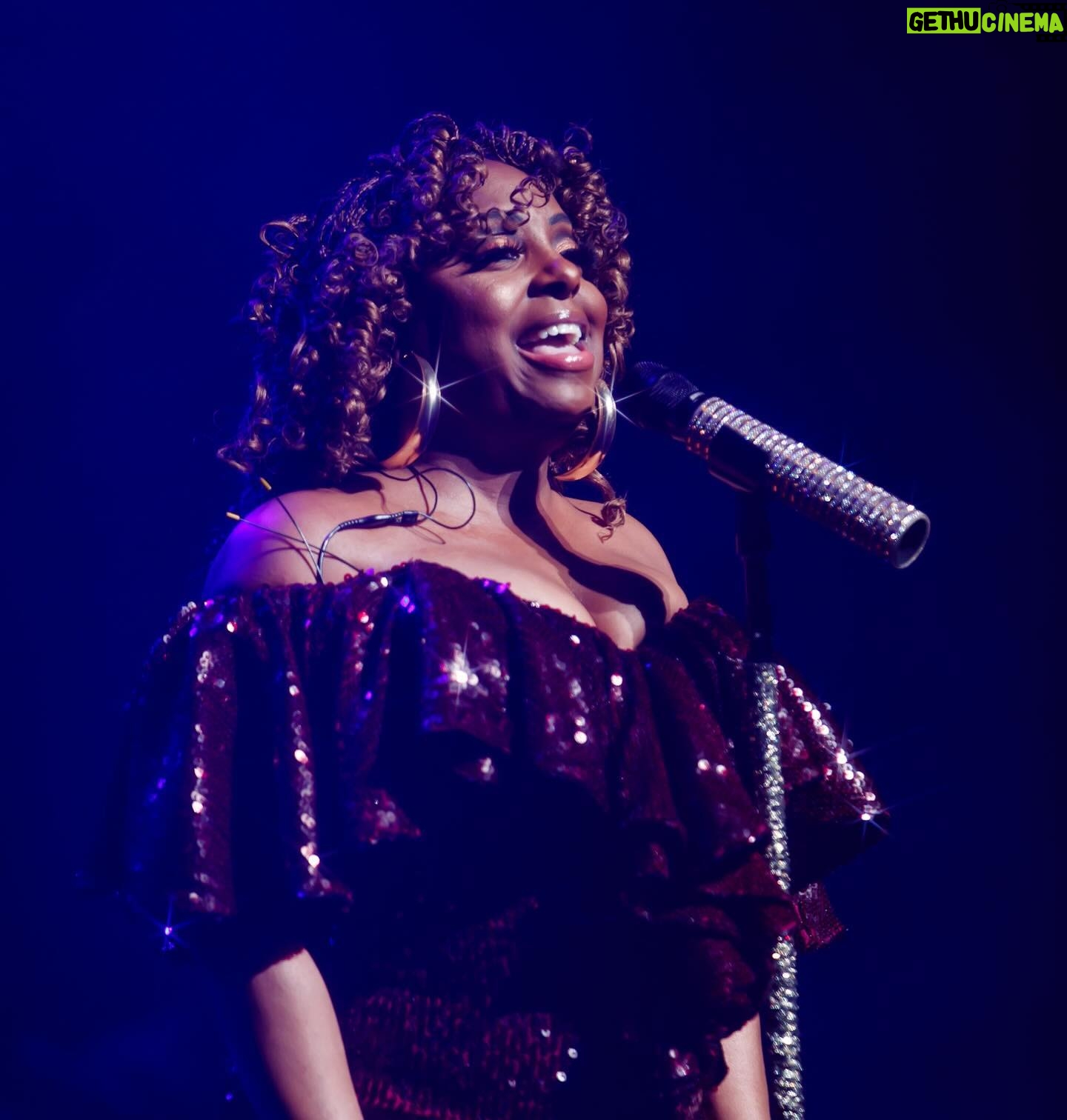 Ledisi Instagram - Thank you @ledisi for bringing the #GoodLifeTour to #YouTubeTheater! 🥰