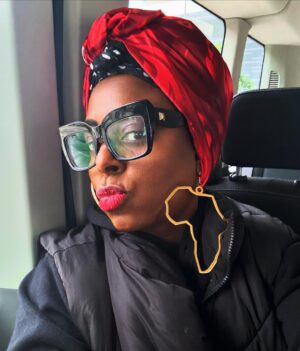 Ledisi Instagram - Houston, you were amazing last night!! Thank you for a beautiful night! Y’all can sing! 

Dallas see ya tonight! I have a surprise for you. Maybe I’ll go live later and show everyone else what they’re missing. ✨ 5 more dates! 

4/7 Music Hall Fair Park Dallas TX 
4/10 Lincoln Center Fort Collins CO 
4/12 Chandler Center For The Arts
4/13 YouTube Theater Inglewood CA 
4/14 Fox Theater Oakland Ca

#thegoodlifetour #goodlife #ledisi #raheemdevaughn #bjthechicagokid