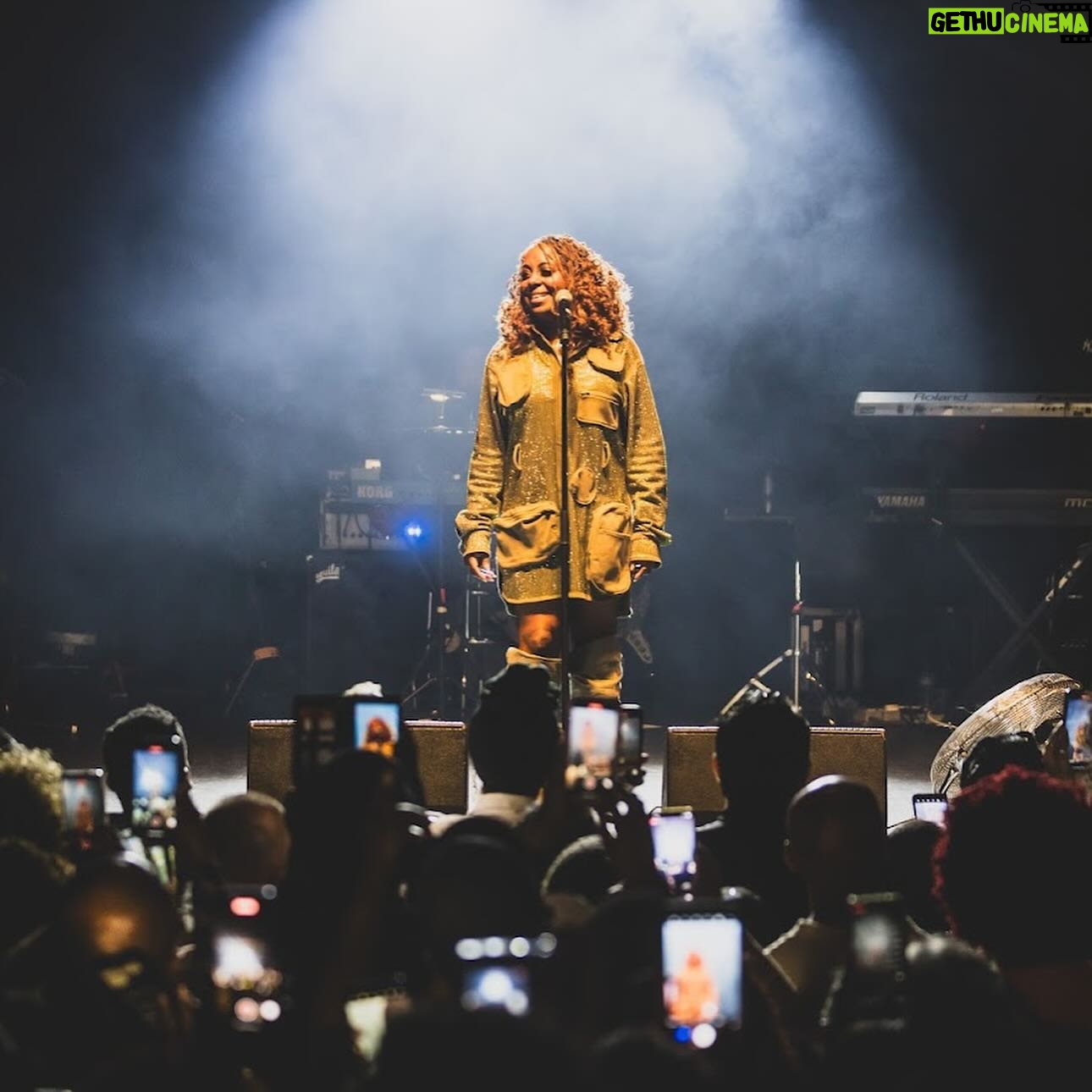 Ledisi Instagram - Stay here tonight π€ Celebrating the Good Life with @ledisi here in London. The spotlight firmly on R&B royalty as we recap her incredible sold out performance earlier this month. May 5th in the capital. Capture by @winstainforth π· #Electric #Recap #Ledisi #GoodLife #Family