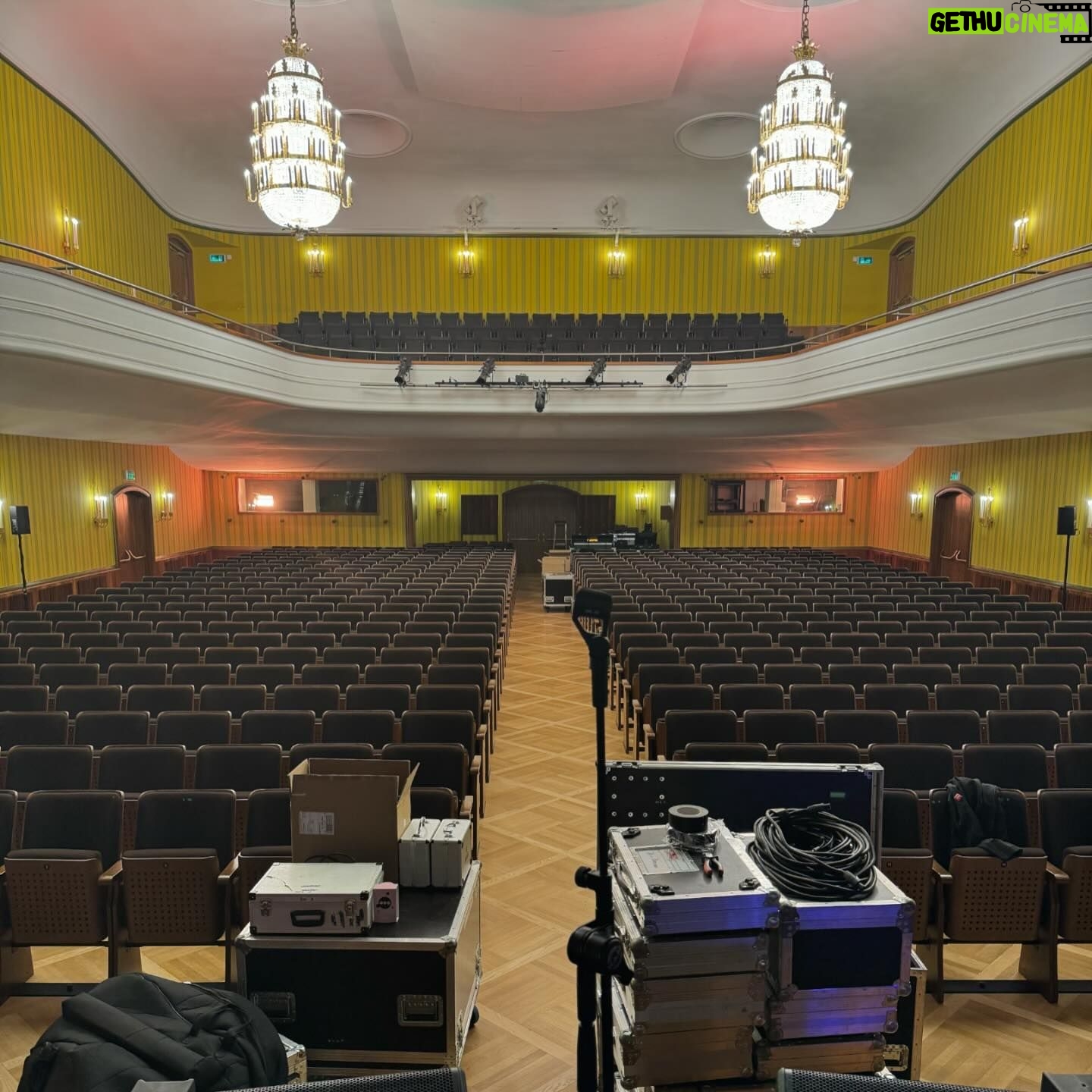 Ledisi Instagram - Tonight 1st stop Finland @apriljazzfestival I sing songs from “LEDISI SINGS NINA”