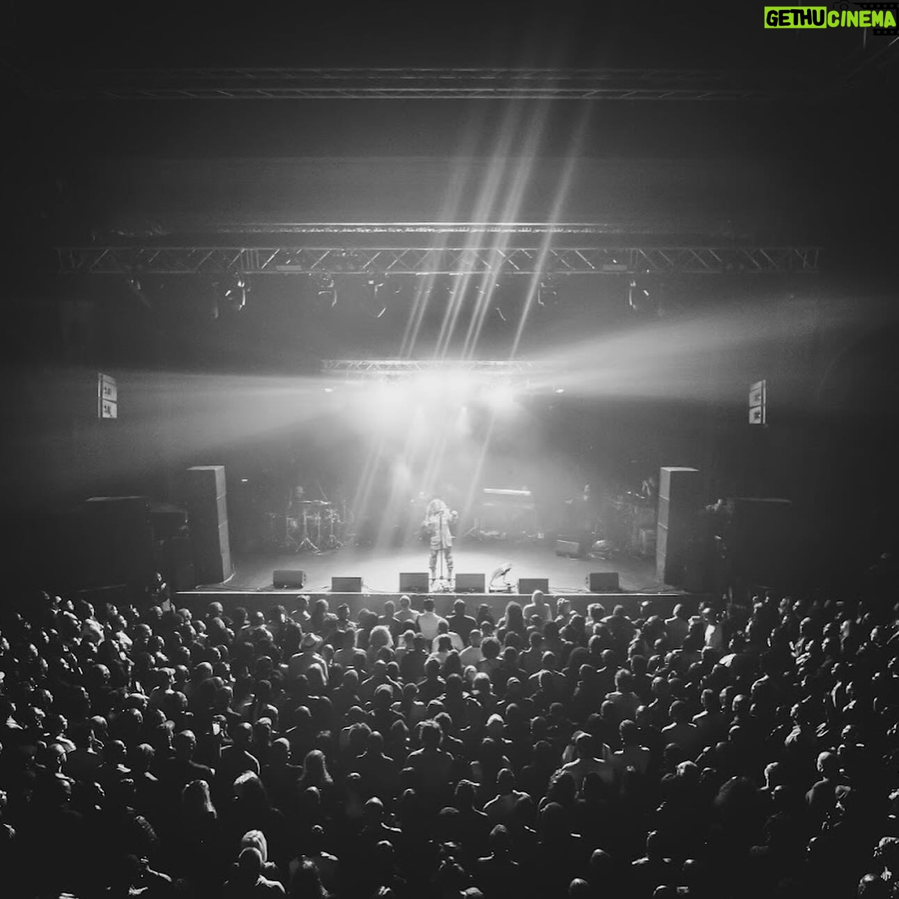 Ledisi Instagram - Stay here tonight π€ Celebrating the Good Life with @ledisi here in London. The spotlight firmly on R&B royalty as we recap her incredible sold out performance earlier this month. May 5th in the capital. Capture by @winstainforth π· #Electric #Recap #Ledisi #GoodLife #Family