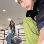 Lee Chae-yeon Instagram - 너무 해보고 싶었던 커버..? 챌린지!!🎸 함께해주셔서 감사합니다🙇🏻‍♀️ #getaguitar #겟어기타챌린지