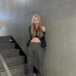 Lee Chae-yeon Instagram – 내일 보쟈🎤🩶
