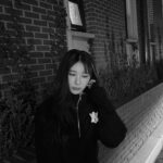 Lee Chae-yeon Instagram - 앞머리가 아직 짧네..🌹