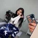 Lee Chae-yeon Instagram - 🫡행사 다녀왔습니다! 추운 날씨도 다 잊을만큼 뜨겁게 반겨주셔서 감사했습니다🙇🏻‍♀️잠시나마 저와 함께한 시간으로 좋은 밤이 되셨길 바라구요.. 🌙 추운 겨울에 고생하시는 모든 국군 장병분들 아프지마시고..언제나 화이팅입니다🤍 #인생첫군부대🫢 #HUSHRUSH #SameButDifferent #Danny #Rumor