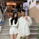Lee Chae-yeon Instagram - 🫡행사 다녀왔습니다! 추운 날씨도 다 잊을만큼 뜨겁게 반겨주셔서 감사했습니다🙇🏻‍♀️잠시나마 저와 함께한 시간으로 좋은 밤이 되셨길 바라구요.. 🌙 추운 겨울에 고생하시는 모든 국군 장병분들 아프지마시고..언제나 화이팅입니다🤍 #인생첫군부대🫢 #HUSHRUSH #SameButDifferent #Danny #Rumor