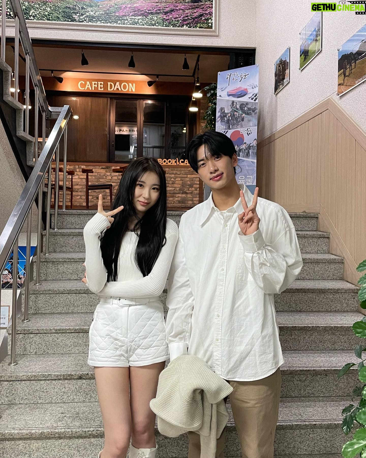 Lee Chae-yeon Instagram - π«‘νμ¬ λ€λ
μμ΅λλ€! μΆμ΄ λ μ¨λ λ€ μμλ§νΌ λ¨κ²κ² λ°κ²¨μ£Όμ
μ κ°μ¬νμ΅λλ€ππ»ββοΈμ μλλ§ μ μ ν¨κ»ν μκ°μΌλ‘ μ’μ λ°€μ΄ λμ
¨κΈΈ λ°λΌκ΅¬μ.. π μΆμ΄ 겨μΈμ κ³ μνμλ λͺ¨λ κ΅κ΅° μ₯λ³λΆλ€ μνμ§λ§μκ³ ..μΈμ λ νμ΄ν
μ
λλ€π€ #μΈμ첫ꡰλΆλπ«’ #HUSHRUSH #SameButDifferent #Danny #Rumor