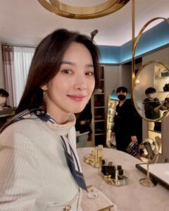 Lee Chung-ah Instagram - 좋았다 함께라서 ❧