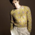 Lee Dong-wook Instagram - - 동욱 배우의 ‘Vogue Man Hong Kong’ 4월 호 화보📸 화려함 속에 더 화려한 동욱 배우의 비주얼💐 더 많은 화보와 인터뷰는 ‘보그 맨 홍콩(Vogue Man Hong Kong)’ 4월 호와 ‘아트 바젤 홍콩(Art Basel Hong Kong)’에서 만나보세요✔️ - #이동욱 #LeeDongWook #李栋旭 #욱스타그램 #보그맨홍콩 #VogueManHongKong