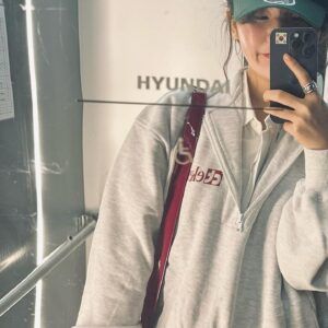 Lee Eun-saem Instagram - 오늘 2월 29일이다.