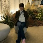 Lee Eun-saem Instagram – 편안한데 불편하게 불편한데 편안하게