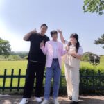 Lee Gook-ju Instagram - #최강식탁 #이대호 #이국주 #나태주 곧 삼남매랑 만나요 조합이 너무 신박하죠ㅋ 저도 첨에 응? 셋이?? 🤔 근데 첫 녹화부터 ㅋㅋ 넘나 즐거웠다는 🤍 예능18년차 이국주가 예능 2년차 이대호후배 끌고 갑니다ㅋ 막둥이 나태주 흥 좋고 대호오빠의 귀여움 까지 완벽👍🏻 기대해도 좋음 !! 6월16일 일요일 오후 10시 코미디TV