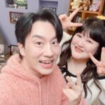 Lee Gook-ju Instagram - #데프콘어때요 요즘 대세 #신윤승 @sinsazang 너무 맛있게 멘트치잖아? 역시 잘해~~~ 담에 또 와인 마시자구 🍷 #박광덕닮은여자어때 ㅋㅋ