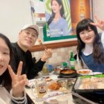 Lee Gook-ju Instagram - 기수오빠가 밥사주신날♥️ 개그지망생 시절 가장힘이되준 칭구와 @sweeteunji0817 가장 힘이되주신 선배님 @kisoo_byun 요렇게 셋이 밥먹은건 첨이네욥🤭 너무 좋았뜹니다 자주 모여욥 꺄~ #행진 #냉삼맛집