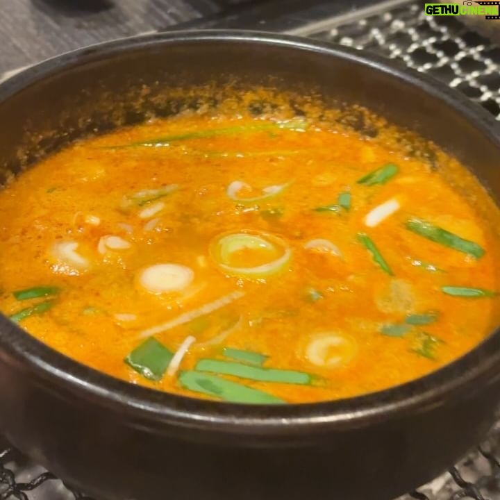 Lee Gook-ju Instagram - 운동하구 한 잔 하면 기분이 조크든요🍺 오랜만에 장어 전복에 WOW 기분이가 더 조크든요 잠을 많이 못잤는데.. 장어때문인가 컨디션은 좋음 🤭 #골린이 들과 회식!! (어제) #청담풍천가