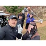 Lee Gook-ju Instagram - 날씨 눈치게임 실패!! 3월이라 더울줄 알고 반팔입고 갔는데.. 비까지 와서🫢 오들오들 떨었지만..맴바가 좋으니까 재밌었지 말뭐!! 더 더워지기 전에 또 갑시다 더우면 난 못해🫠 #베어크리크춘천 에서 #춘천의아들 #양배차 와 절친아우들 #골린이 #테린이 #이국주 언제 으른되나...