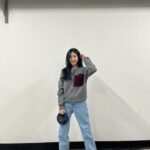 Lee Hae-ri Instagram - 밍키네 집에서 훔ㅊ….받아온 것들💙 하이볼이랑 만두 쪄 먹어야지~~~~룰루~~~우후이~~