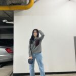Lee Hae-ri Instagram - 밍키네 집에서 훔ㅊ….받아온 것들💙 하이볼이랑 만두 쪄 먹어야지~~~~룰루~~~우후이~~