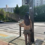 Lee Hae-ri Instagram - 쉬는 날 카페가서 놀다가 걷다가 콘란샵 구경 갔다가 집 와서 지쳤지만 그래도 힘내서 소꼬리찜 해 먹은 날!!!!!!!