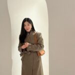 Lee Hae-ri Instagram - 내일은 더 춥다는데!!!!!!휴 저는 벌써 감기가 두번이나 걸렸어요.. 아직도 코맹맹이로 재채기와 함께 이 글을 쓰고 있지만 세번 안 걸린 게 어디예요^^^^^ 다들 저녁 맛있게 먹어요!!!!❤️ #나는뜨끈뜨끈콩비지먹을꺼야