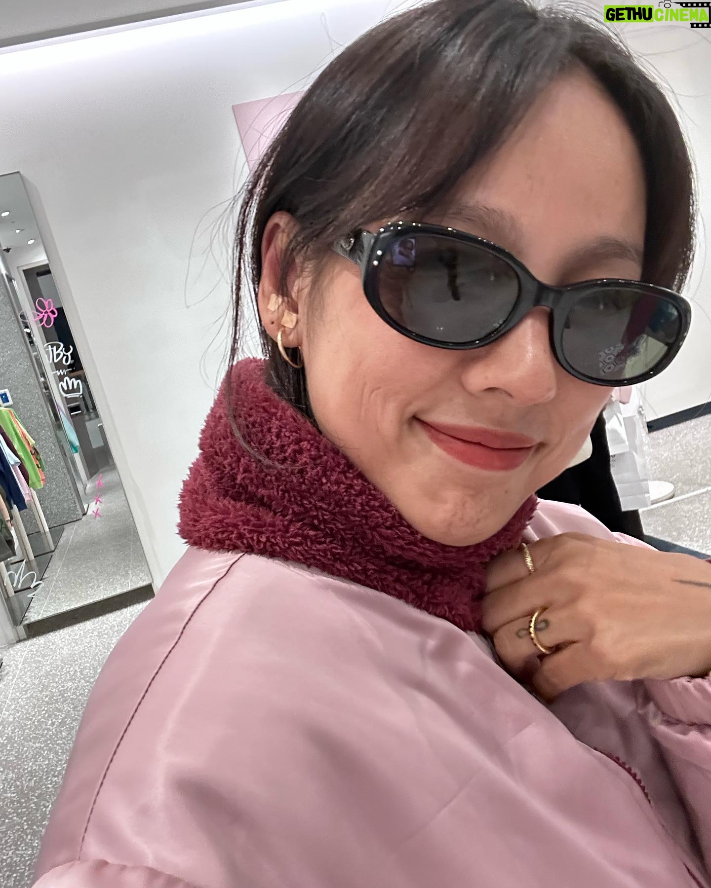 Lee Hyo-ri Instagram - 안녕 헬로우맨🤚 오랜만에 보윤언니의 손길~🫶🏻