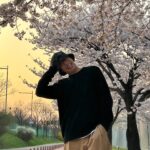 Lee Hyun-woo Instagram – 다들 행복한 사월!