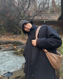 Lee Hyun-woo Instagram - 다들 새해 복 많이 받으세요🍂