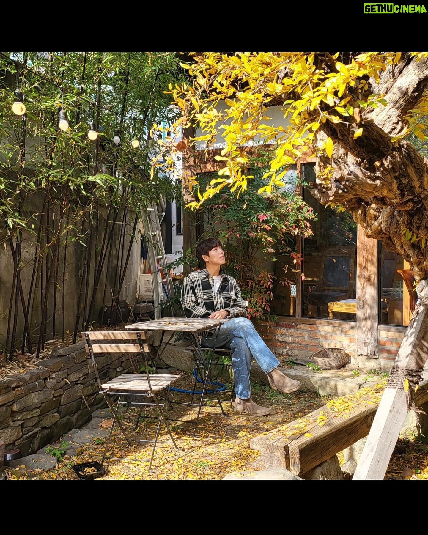 Lee Hyun-woo - 162.4K Likes - 오늘도 사랑스럽개🐶
행복했습니다❤️
감사합니다❤️