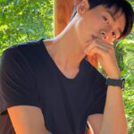 Lee Hyun-woo Instagram - 주말 잘 보내세요☀️