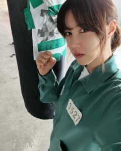 Lee Ji-ah Instagram - #끝내주는해결사 #김사라 #사라킴 💪🏻😎😤 #jtbc