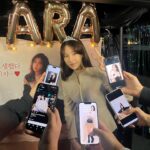 Lee Ji-ah Instagram – 그동안 진짜 고생했오!! 함께해서 넘 행복했어❤️ 고마워!!!! 사라팀👍🏻 애정하능구먼😬😍💝 #끝내주는해결사