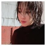 Lee Ji-ah Instagram - 애교도 떠나보내며..🤚🏻
