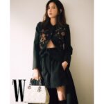 Lee Ji-ah Instagram – #DiorLady9522@Dior#Dior 

#wkorea