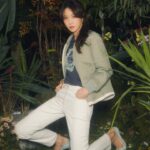Lee Ji-ah Instagram - #olivialauren 😍☘️🌿💐⭐️