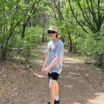 Lee Jong-suk Instagram – 가벼운 마음으로 무거운 몸을 이끌고🐌🪲🌳🌱🌷