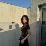 Lee Ju-bin Instagram - 💀🖤 #하이드로겐 #hydrogen