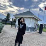 Lee Ju-bin Instagram - 🦋🖤